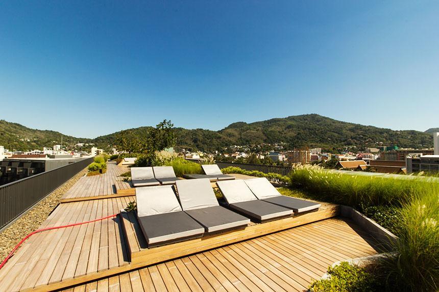 The Deck דירה Patong